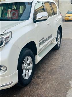 تۆیۆتا لاندكروزر پرادۆ